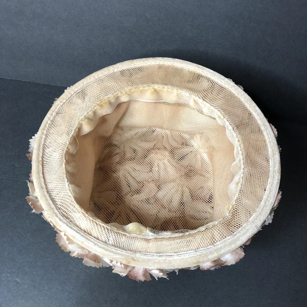 Cloche Hat 1940s US Union Made Floral Mesh Pink Formal Wedding Derby Church